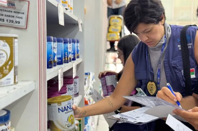Vigilância Sanitária de Vitória da Conquista fiscaliza venda de fórmulas infantis proibidas pela Anvisa