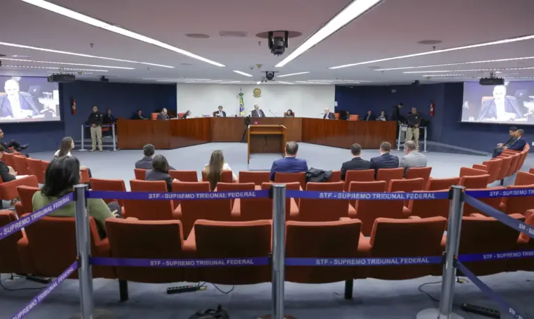 Moraes autoriza coronel da trama golpista a reduzir pena com leitura