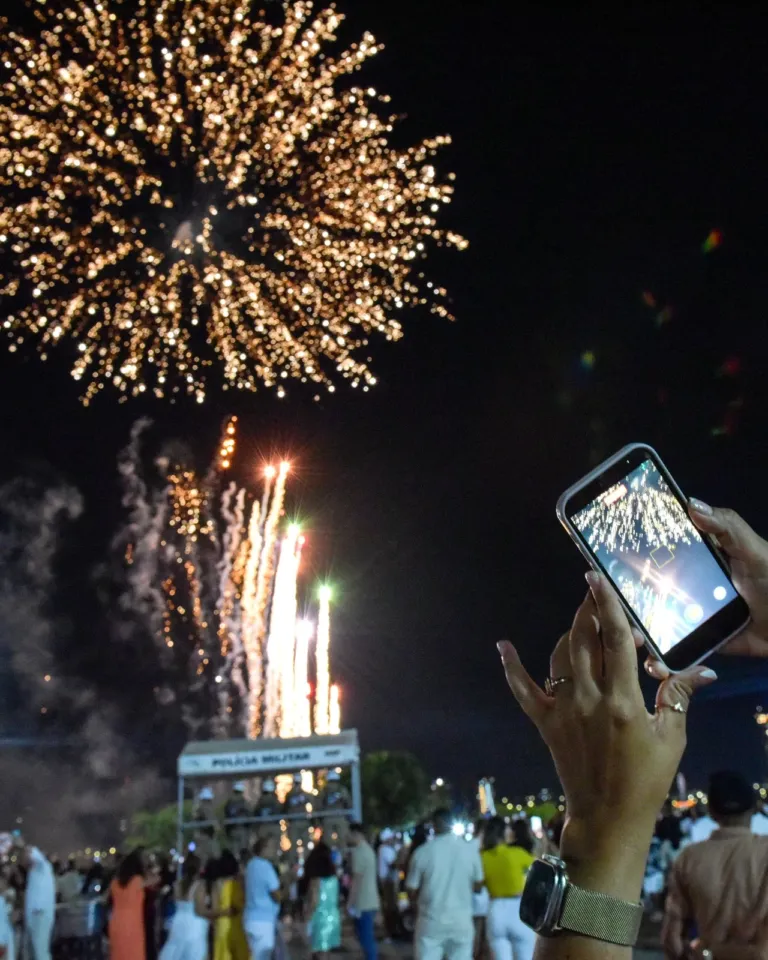 Festa da Virada: Celebra Juazeiro reuniu centenas de pessoas na Orla II para celebrar a chegada de 2026
