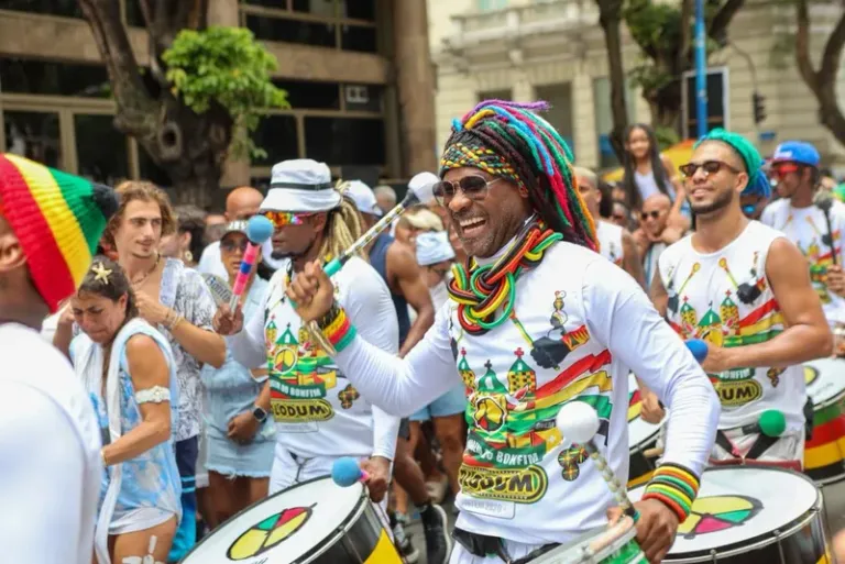 Lavagem do Bonfim reafirma força da cultura afro-brasileira