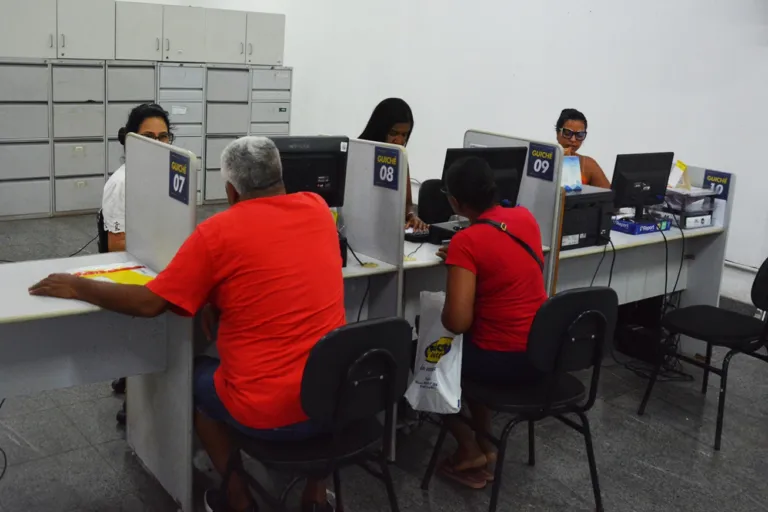 Centro Universitário UNIGRANDE abre vagas para estágio, docência e cargos administrativos