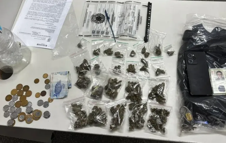 PM prende homem por tráfico de drogas na Ribeira