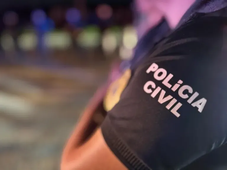 Mulher suspeita de maus-tratos contra o filho é presa em Ruy Barbosa