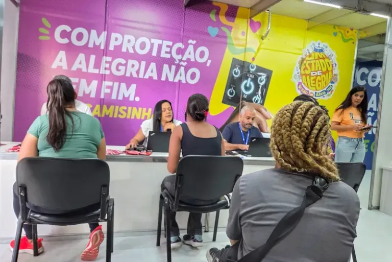 Sesab realiza 920 testes rápidos para detecção de ISTs no primeiro dia do Carnaval de Itabuna