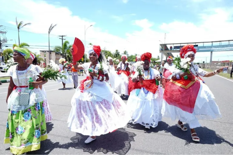 Lavagem de Monte Gordo transforma ruas em palco de devoção e cultura
