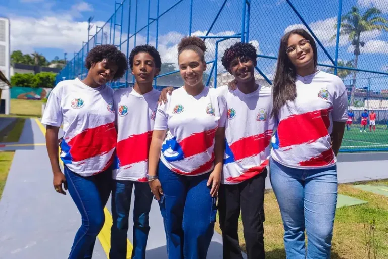 Governo da Bahia entrega 100ª escola estadual de novo padrão, em Maracás