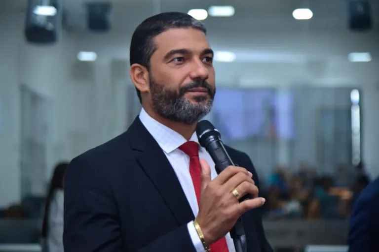 Prefeitura acionada a incluir pavimentação de rua do Novo Horizonte em planejamento de obras