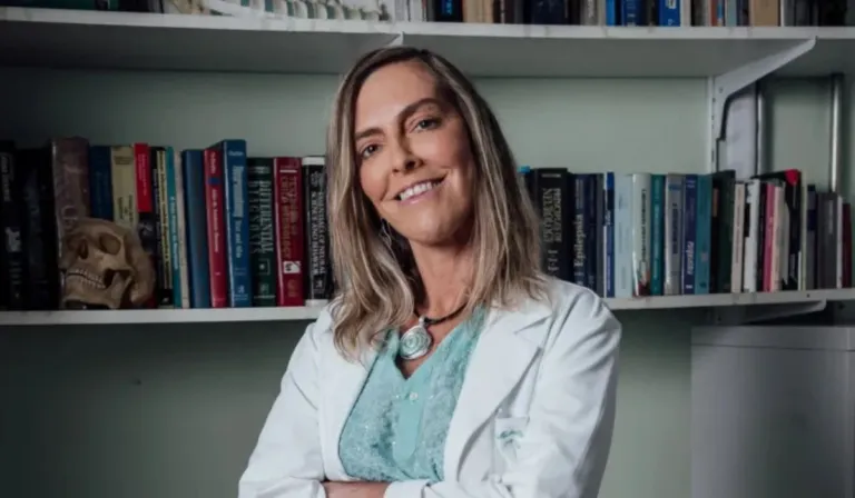 Contribuição de cientista brasileira para a humanidade é destaque na Câmara