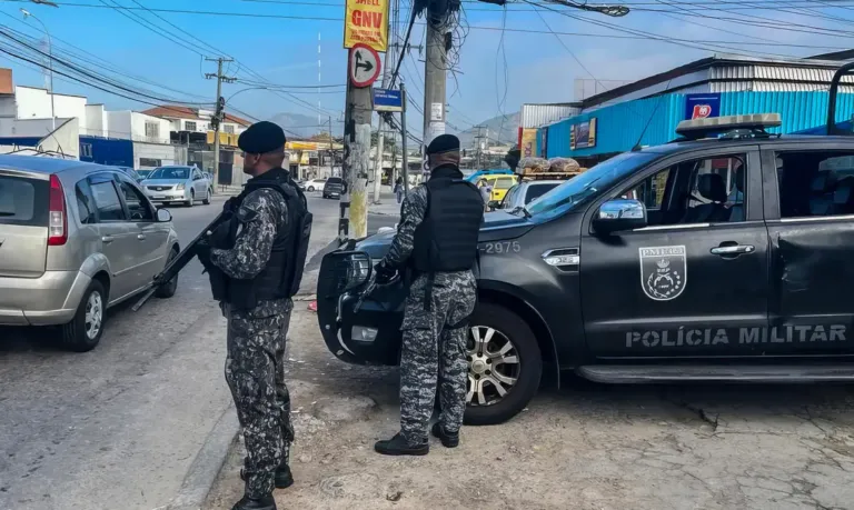 Capitão da PM é preso por envolvimento com a facção Comando Vermelho