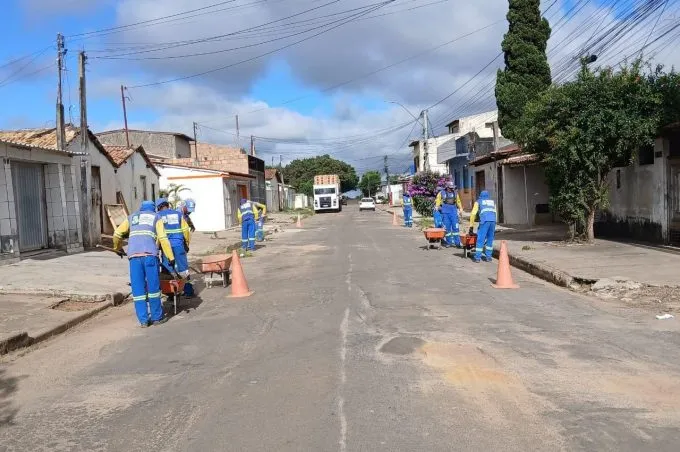 Mutirões de limpeza da Sesep vão atender Kadija, Vilas Serranas, Recreio, Candeias, Guarani e outras localidades