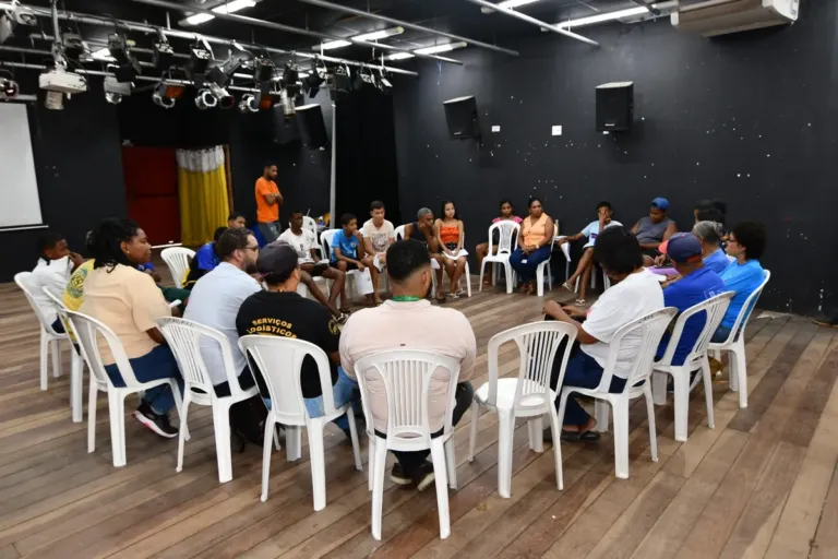 Prefeitura de Alagoinhas promove ações educativas de prevenção à gravidez na adolescência