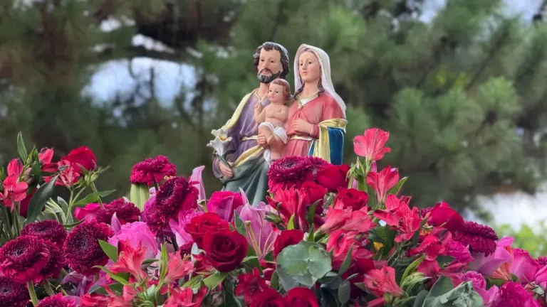 Festa da Sagrada Família reúne fiéis e preserva tradição em Boa União