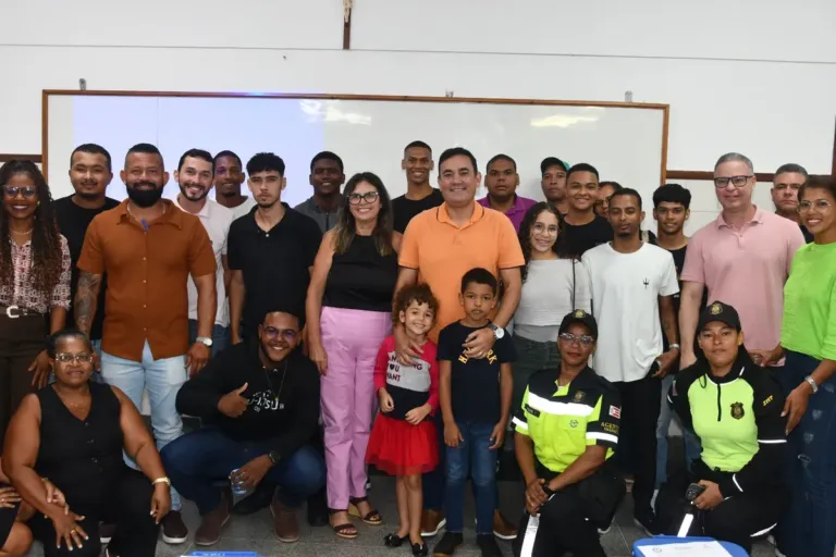 Prefeitura de Alagoinhas capacita monitores do transporte escolar