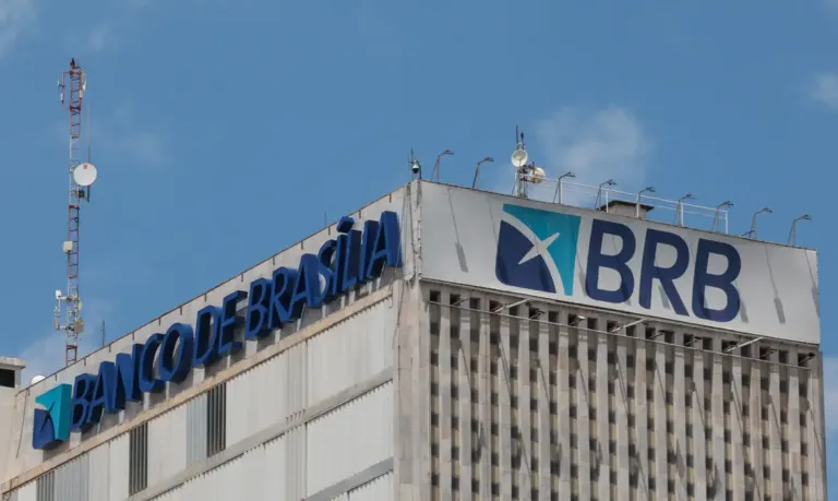 BRB apresenta ao BC plano para recompor capital após perdas com Master