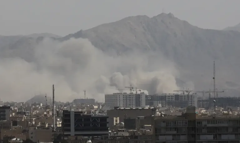 Ataque ao Irã pode levar a aumento do petróleo, avaliam especialistas