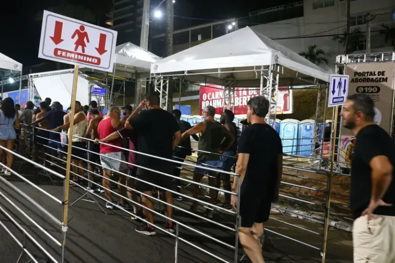 Portais de Abordagem reforçam esquema de segurança no Pipoco