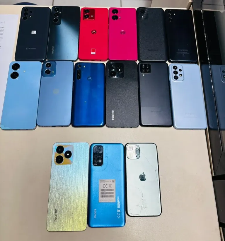 PM apreende 16 celulares e conduz suspeito por receptação em Feira de Santana