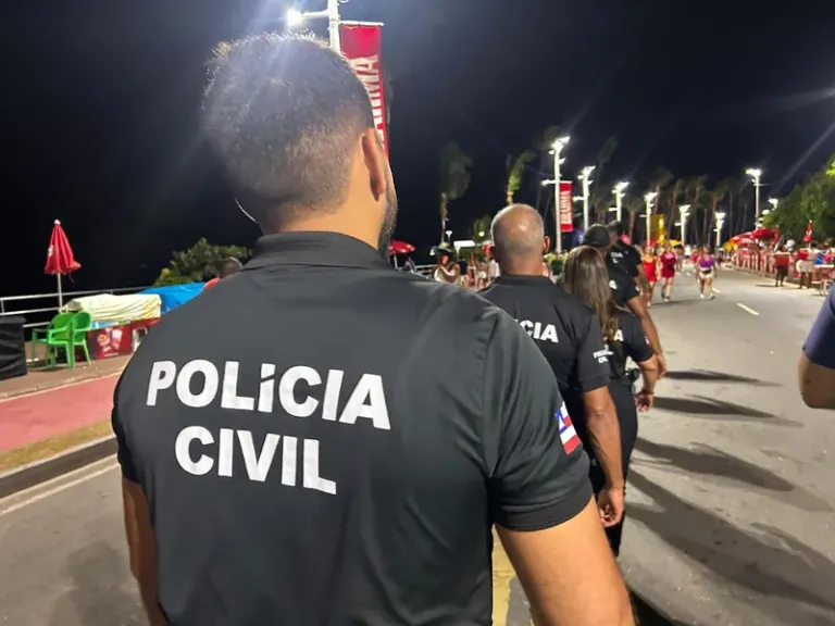 Sábado do Carnaval de Salvador termina com redução de 35% dos roubos e furtos