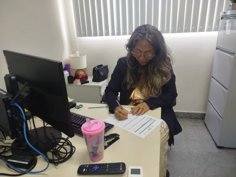 Sala Lilás realiza mais de 11 atendimentos diários e fortalece rede de proteção às mulheres em Feira