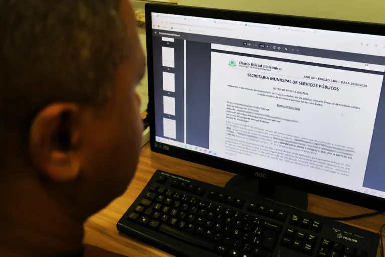 Sesp notifica descarte irregular de lixo e terrenos sem muro e passeio