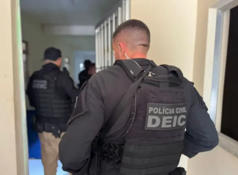 Líder de grupo criminoso investigado por homicídios é preso em Camaçari