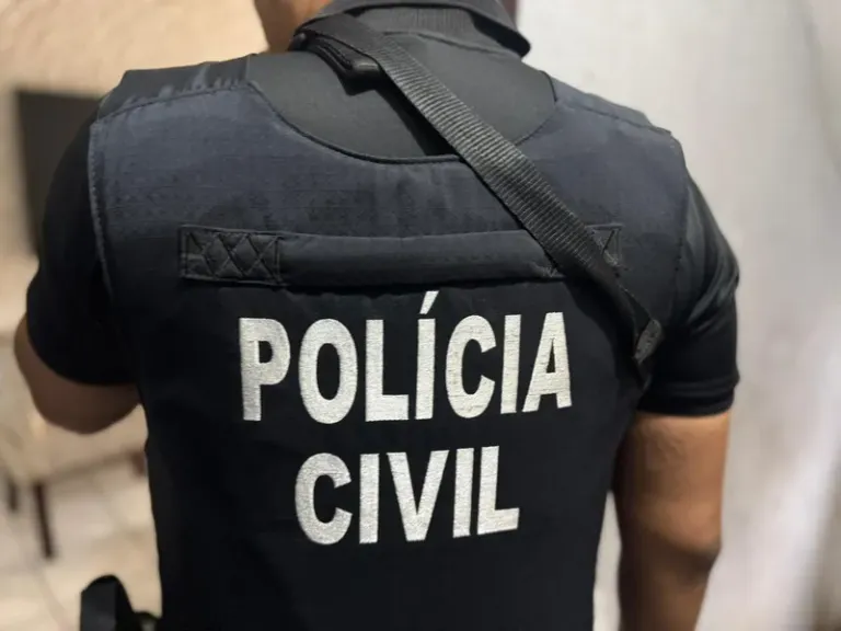 Casal é preso com 30 quilos de maconha na Boca do Rio