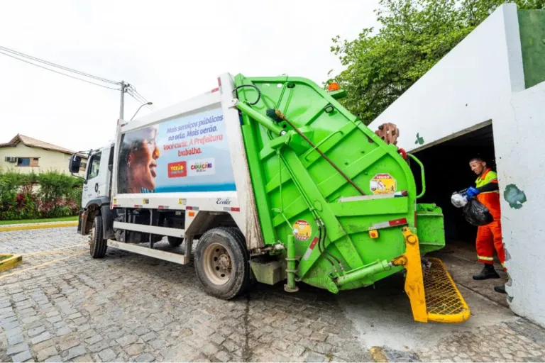 353 toneladas de lixo são recolhidas por dia em Camaçari