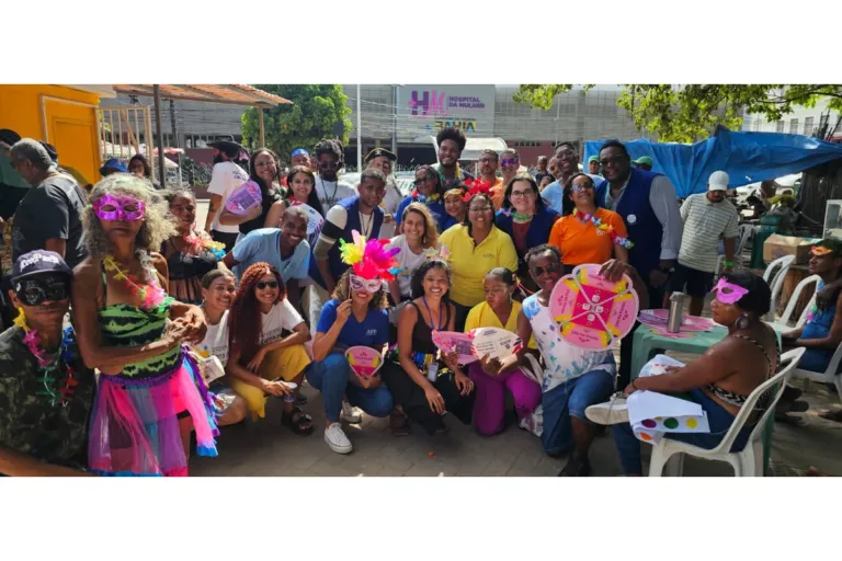 Carnaval Social promove inclusão, saúde e prevenção para moradores de rua