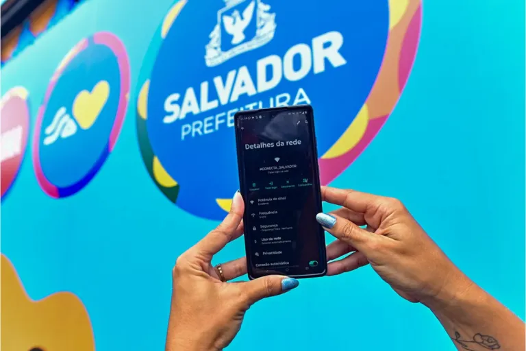 Conecta Salvador registrou 223,9 mil conexões de foliões no sábado (14)