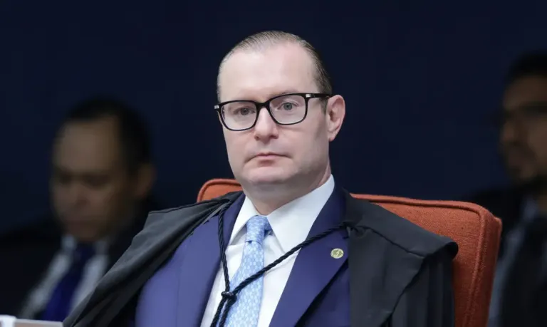 Supremo condena deputados do PL por corrupção passiva