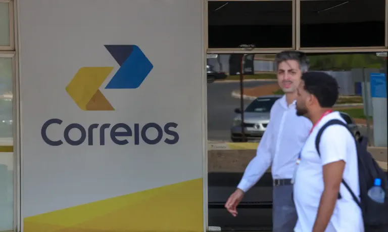 Em reestruturação, Correios anunciam escala 12×36 em alguns setores