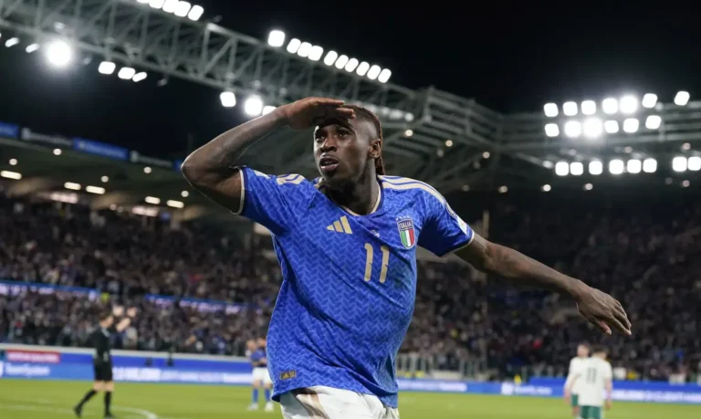 Itália vence e continua viva na luta por vaga para a Copa do Mundo