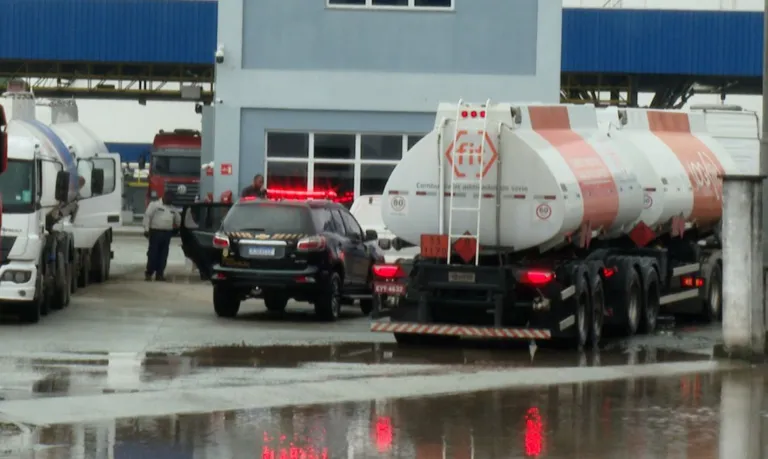 Governo fiscalizou 1,1 mil postos de combustíveis para evitar abusos