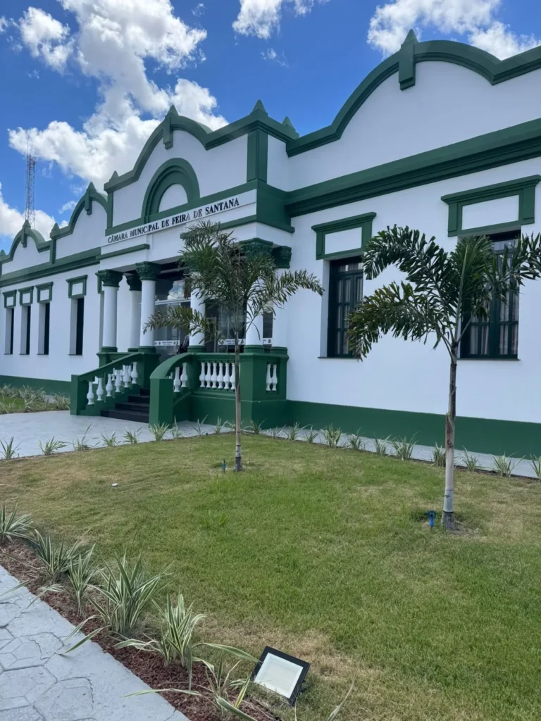 Profissionais que investem no desenvolvimento do Município conquistarão cidadania feirense