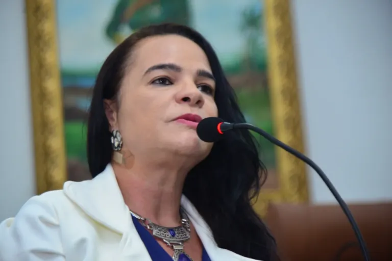 Educação doméstica mais rigorosa e punições severas para combater a violência