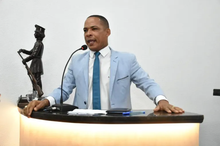 Ponto de ônibus, com estrutura adequada, deve ser instalado na avenida Iguatemi