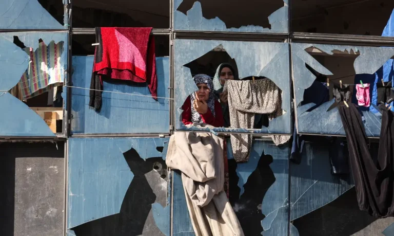 Ataques de Israel durante cessar-fogo matam mais de 700 em Gaza