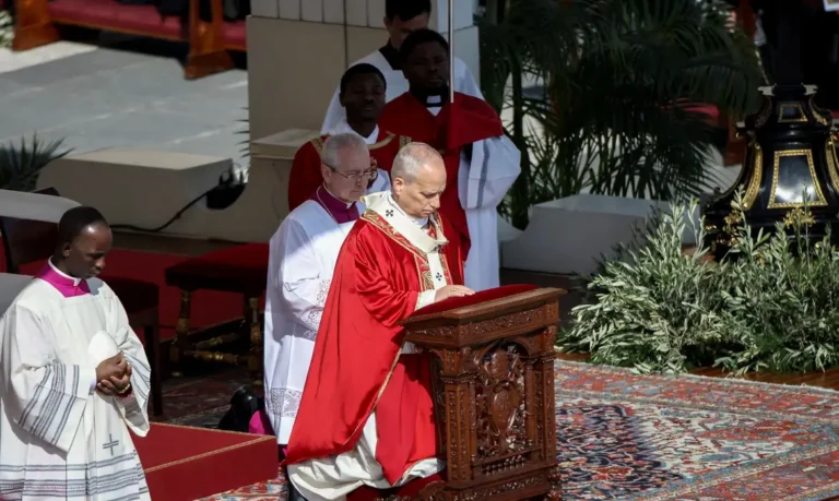 Papa Leão 14 afirma que Deus rejeita orações de líderes que têm as mãos cheias de sangue