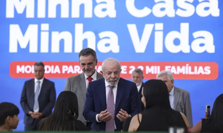 Governo federal entrega 2,2 mil moradias do Minha Casa, Minha Vida