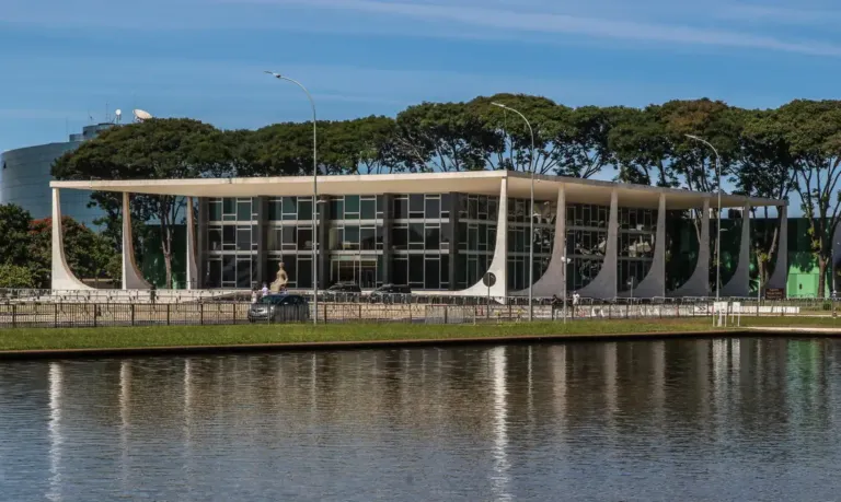 Supremo tem maioria para manter prisão preventiva de Daniel Vorcaro