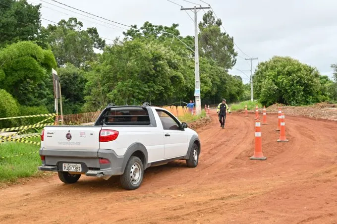Após construção de desvio, Avenida Guanabara foi liberada nesta quarta-feira