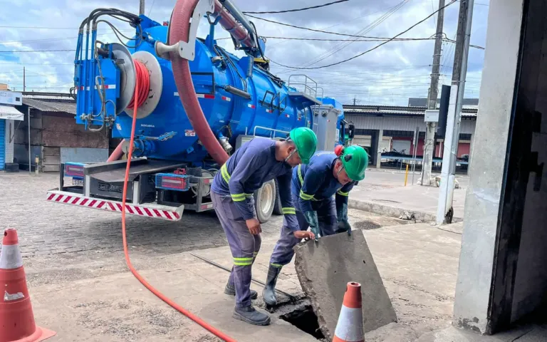Mutirão de manutenção é realizado neste domingo em vários pontos da cidade