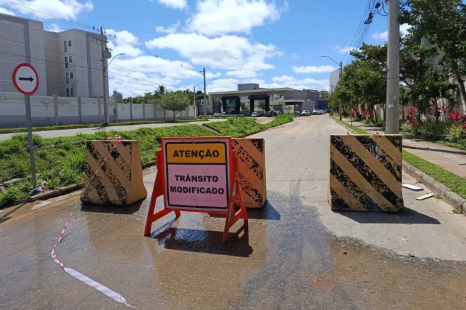 Prefeitura realiza dispensa de licitação para instalação emergencial de barreira de segurança na Avenida Caracas