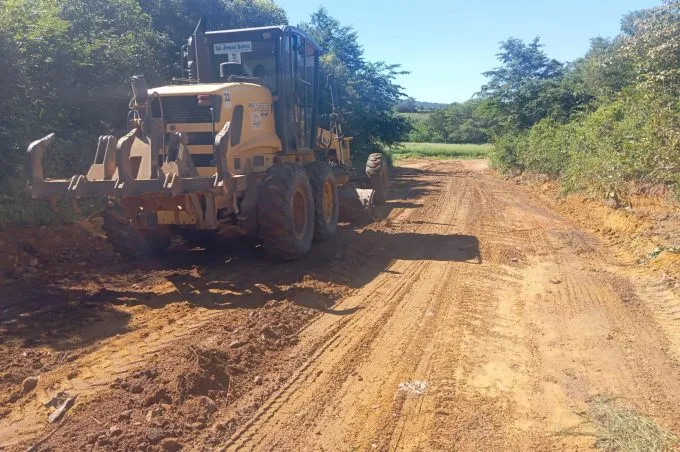SMDR realiza manutenção de estradas da Zona Rural de Vitória da Conquista após período de chuvas