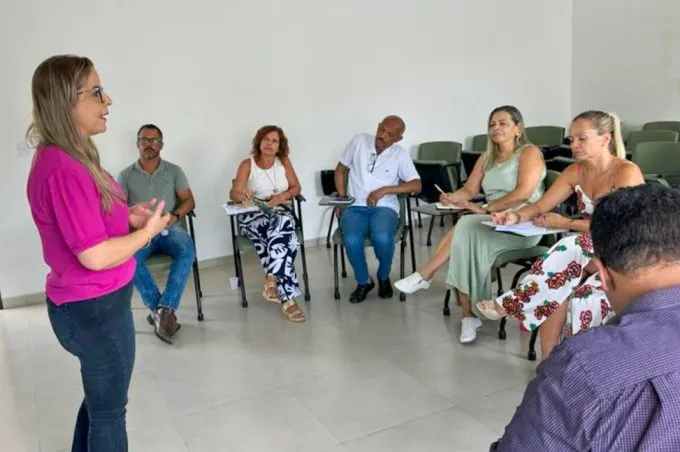 Vitória da Conquista dá início às discussões estratégicas sobre o Plano Municipal de Educação 2026