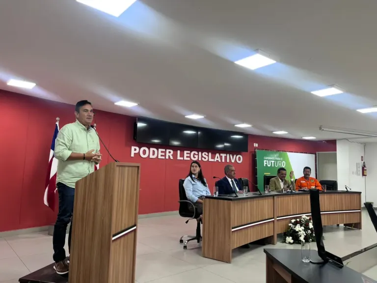 Qualificação profissional ganha reforço em Alagoinhas com parceria entre Prefeitura, Transpetro e Senai