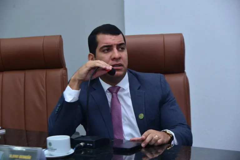 Modernização da iluminação do Portal do Sertão