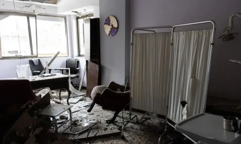 Israel e EUA atacaram quase 400 unidades de saúde no Líbano e Irã