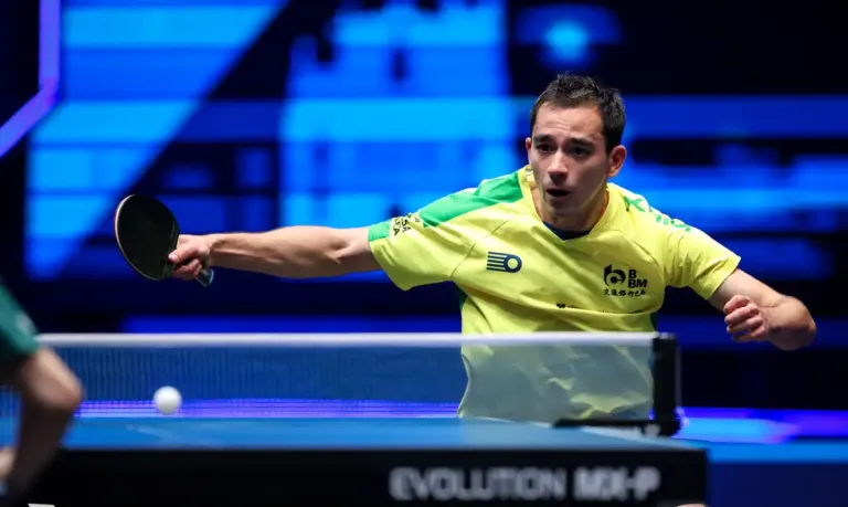 Calderano bate croata e vai às quartas de WTT Champions, na China