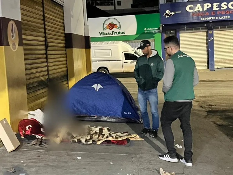Serviço de Abordagem Social segue acompanhando população em situação de rua de Vitória da Conquista
